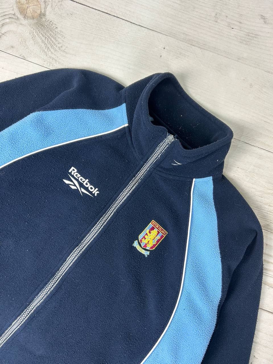 Reebok Vintage Reebok Aston Villa 1999 2000 Training Fleece Jacket Size US M / EU 48-50 / 2 - 2 Thumbnail