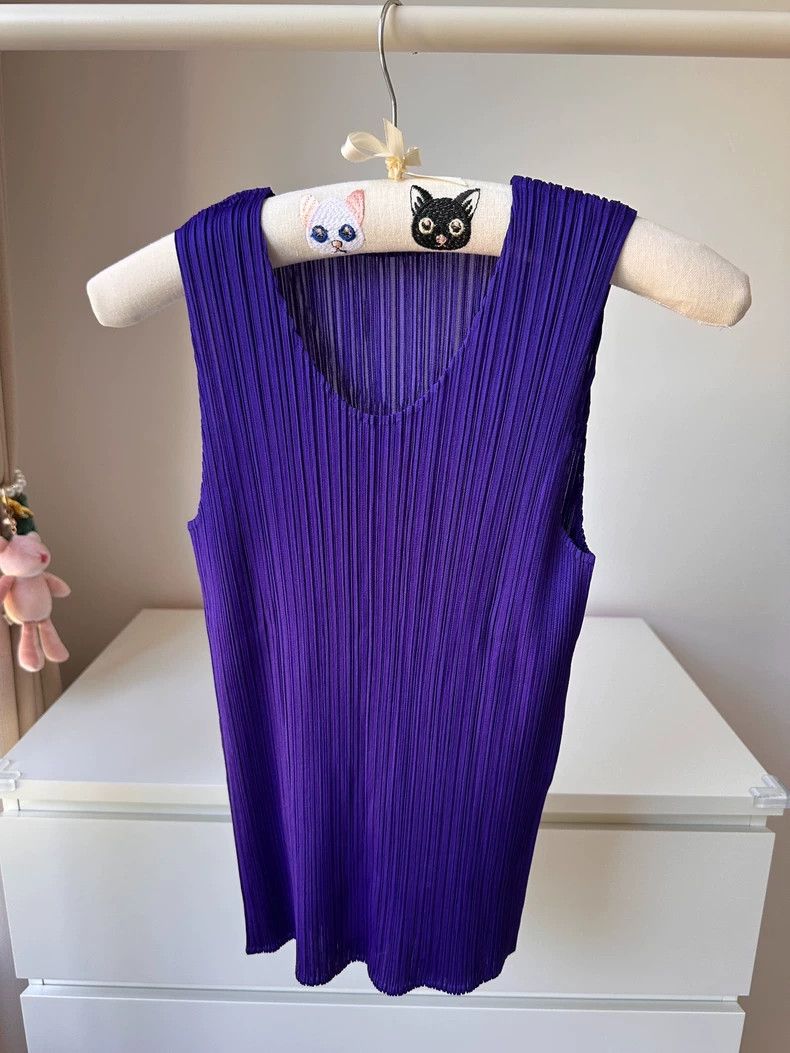 Issey Miyake Issey Miyake size:3 Purple pleated vest Size XS / US 0-2 / IT 36-38 - 1 Thumbnail