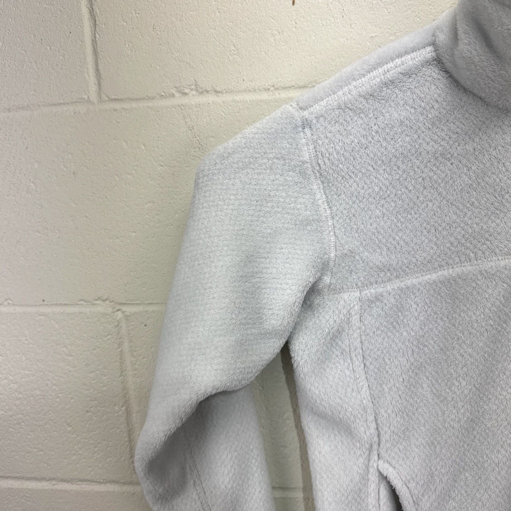 Patagonia Patagonia Re-Tool Snap T PULLOVER Jacket Womens Medium Fleece Ivory Pockets Size M / US 6-8 / IT 42-44 - 5 Thumbnail