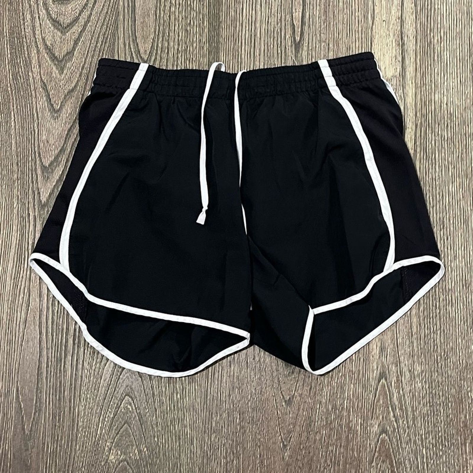 Nike Nike Dri-Fit Running Shorts Elastic Waist Pull-On Black S Size 26" / US 2 / IT 38 - 1 Thumbnail