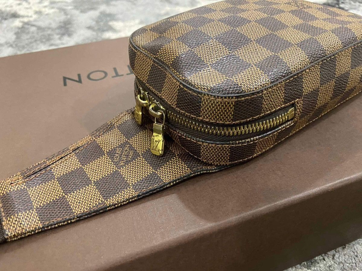 Louis Vuitton Authentic Louis Vuitton Damier Ebene Crossbody Size ONE SIZE - 7 Thumbnail