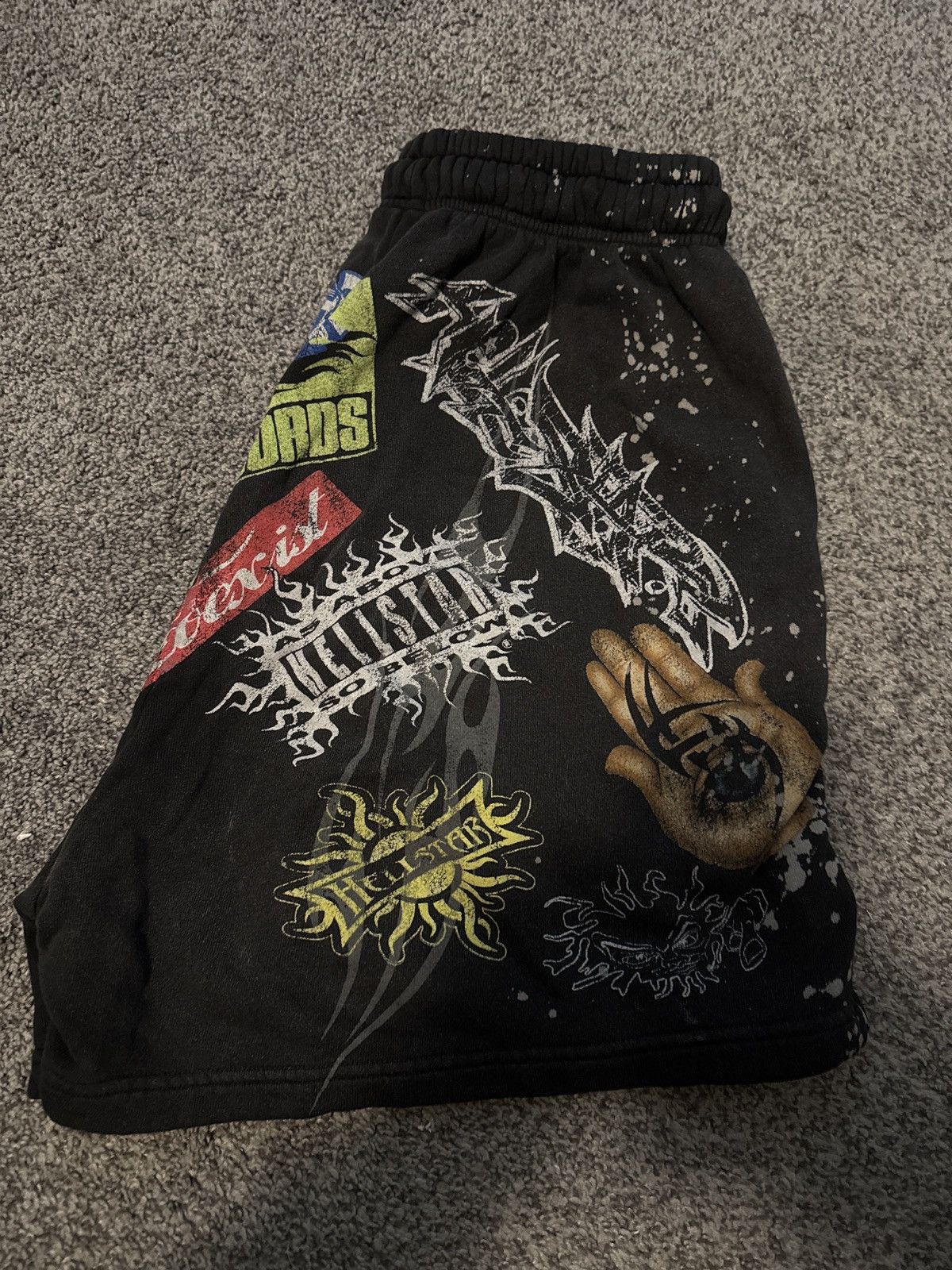 HELLSTAR 🔥Hellstar Graffiti / “Patches” Rare Shorts sz Small🔥 Size US 31 - 6 Thumbnail