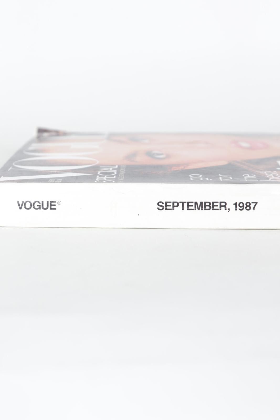 Vogue 87' Vogue September Cindy Crawford Magazine Size ONE SIZE - 3 Thumbnail