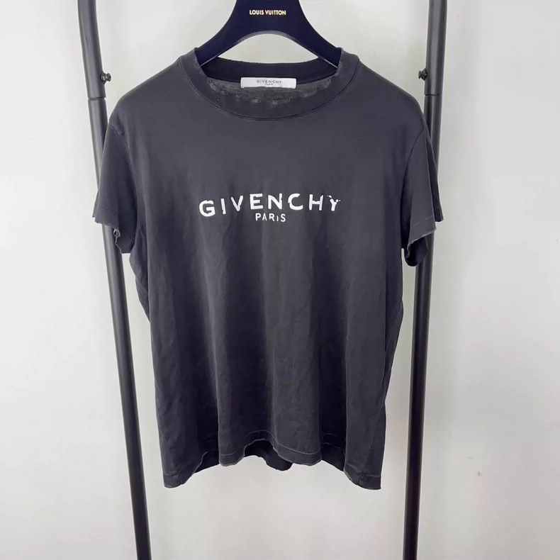 Givenchy Givenchy Incomplete Logo print cotton round neck short sle Size US M / EU 48-50 / 2 - 1 Thumbnail