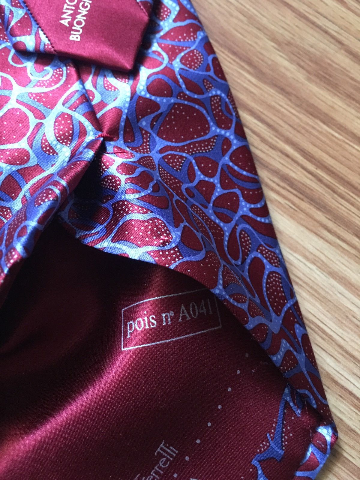 Italo Ferretti by Brioni Luxury Italy Silk Mens Tie