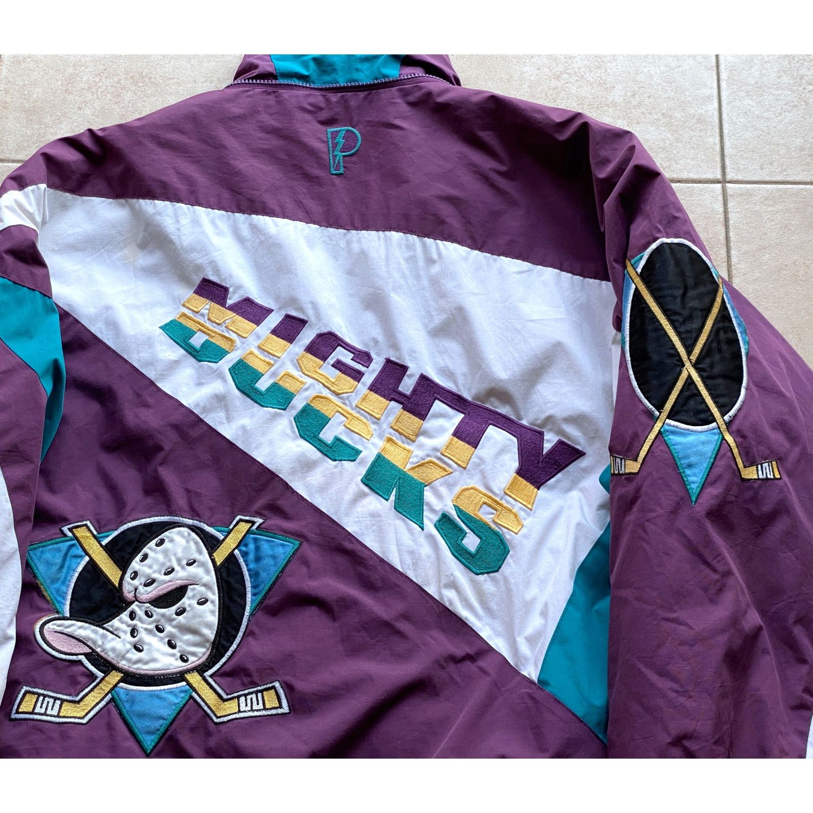 NHL × Starter RARE Anaheim Mighty Ducks 90s PRO PLAYER puffer L NHL vtg Size US L / EU 52-54 / 3 - 6 Thumbnail