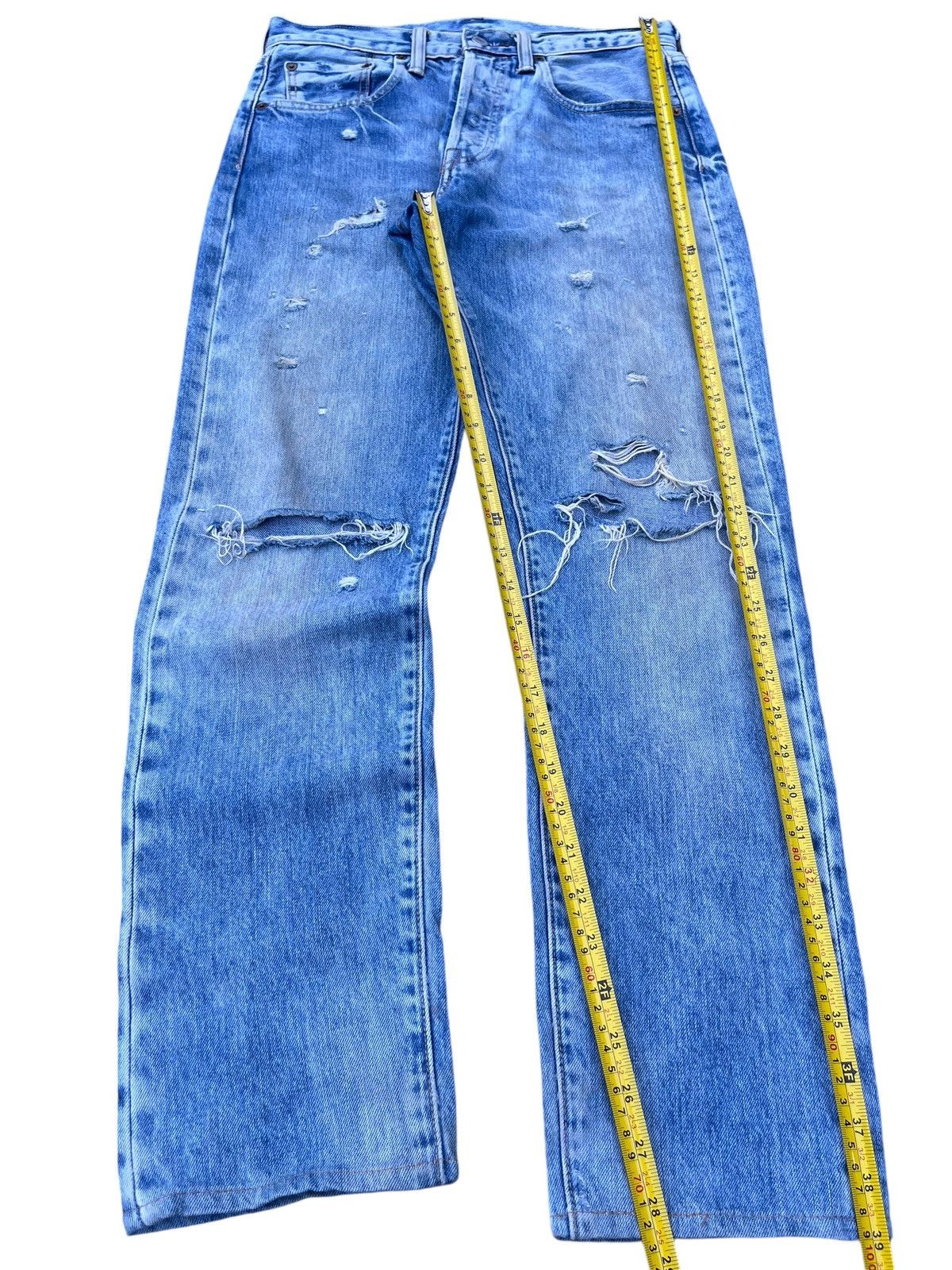 Levi's × Levi's Vintage Clothing Vintage Levi’s 501 Buttonfly Distressed Straight Leg Jeans Size US 29 - 14 Thumbnail