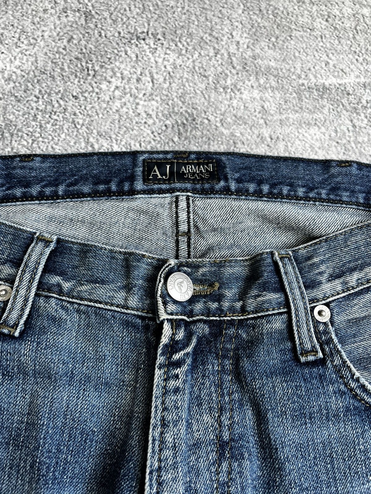 Giorgio Armani Armani denim vintage size 32 Size US 32 / EU 48 - 6 Thumbnail