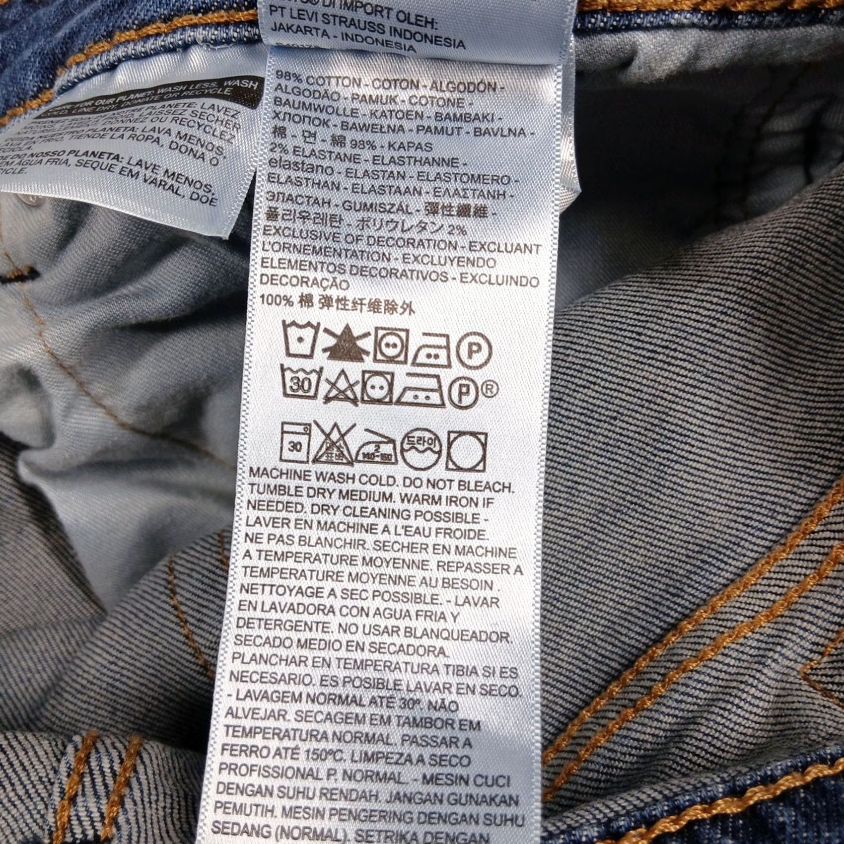 Levi's Levi's 505 Regular Fit Straight Leg Jeans Men 34x34 Blue Denim Classic Mid Dark Wash Logo Pockets Zip Button 34in Waist 34in Inseam Vintage No Mens Size US 34 / EU 50 - 6 Thumbnail