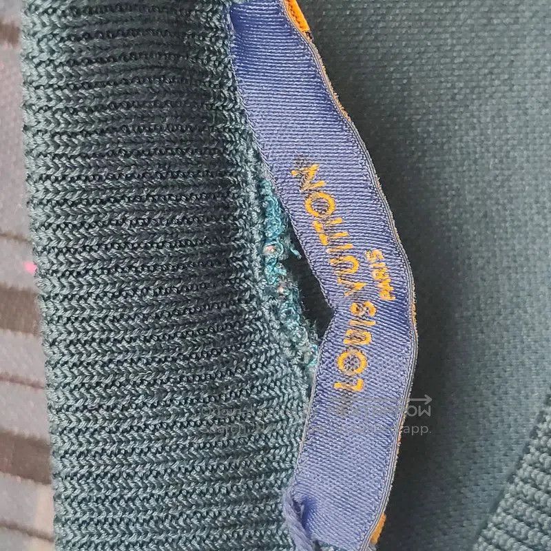 Louis Vuitton Louis Vuitton Color Blocked Long Sleeve Sweatshirt. Size US XS / EU 42 / 0 - 9 Thumbnail