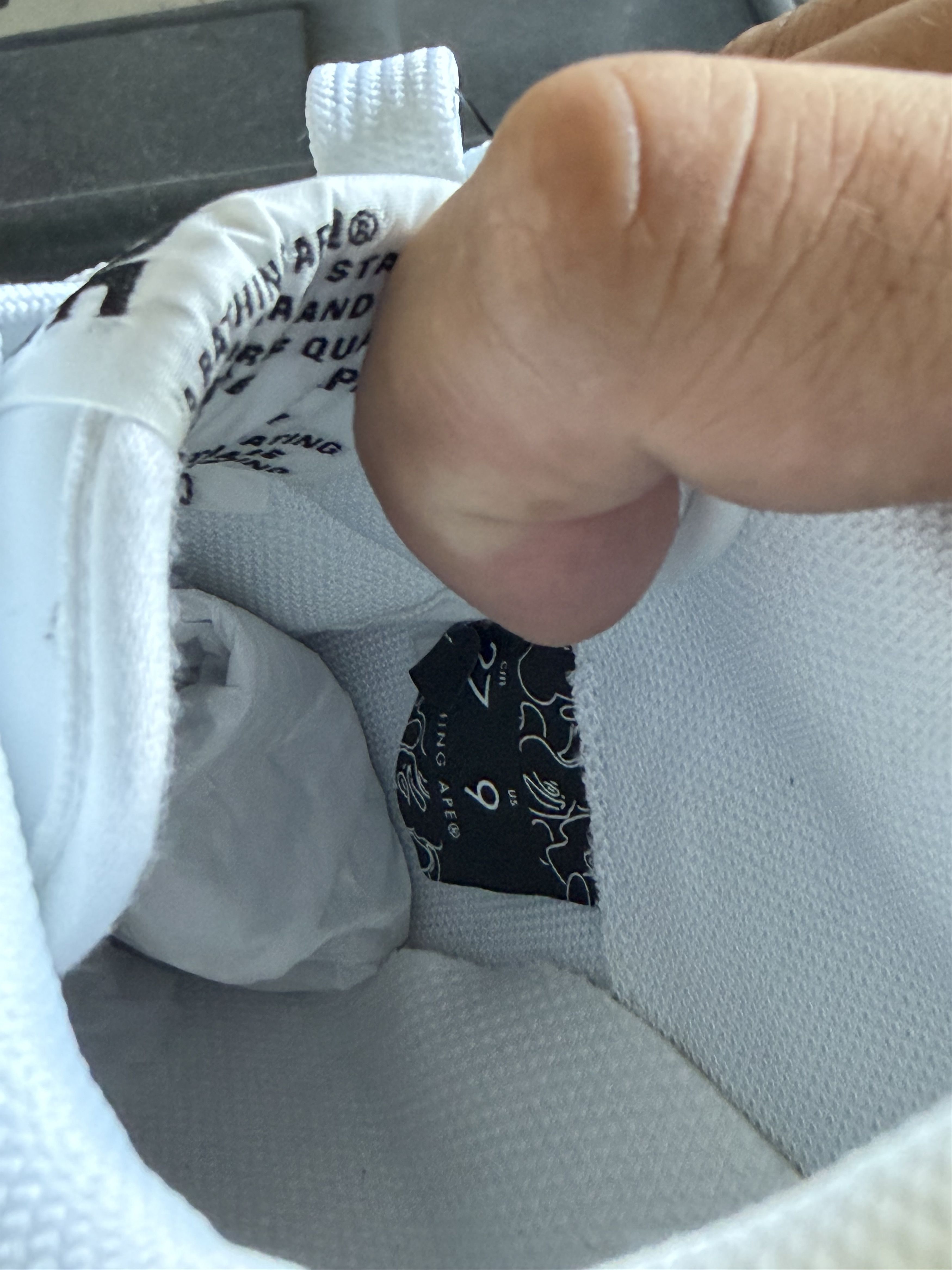Bape Bape Sta Low White size 9 Size US 9 / EU 42 - 11 Thumbnail