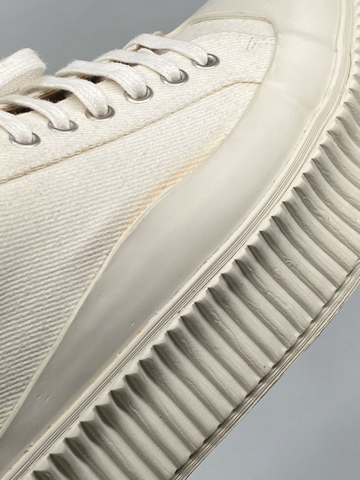Jil Sander Jil Sander Platform Canvas Low Top Sneaker size 42/us size 9 Size US 9 / EU 42 - 12 Thumbnail