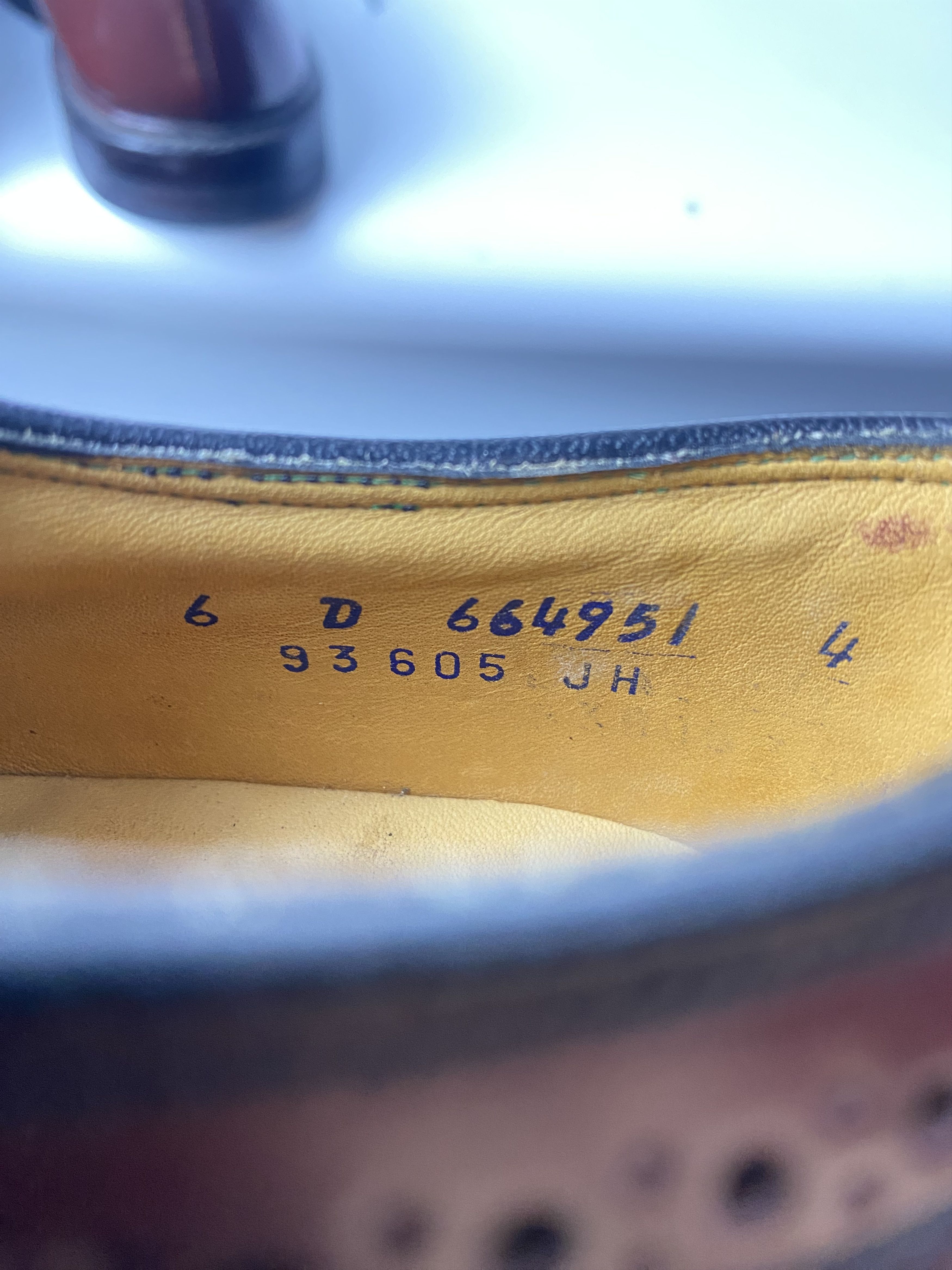 Florsheim Florsheim Imperial Shell Cordovan 1970s–1980s Size US 6 / EU 39 - 8 Thumbnail