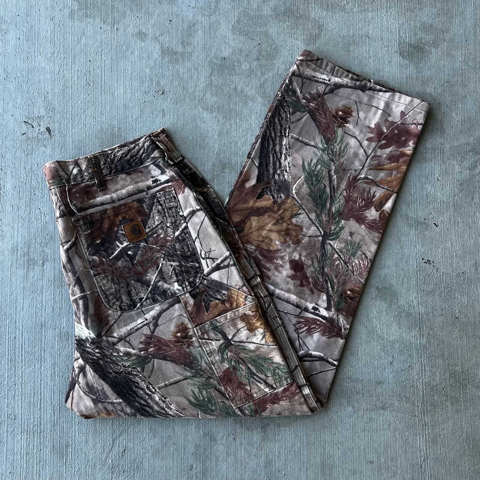 Carhartt × Vintage Carhartt Realtree camo work wear carpenter pants Size US 33 - 1 Thumbnail