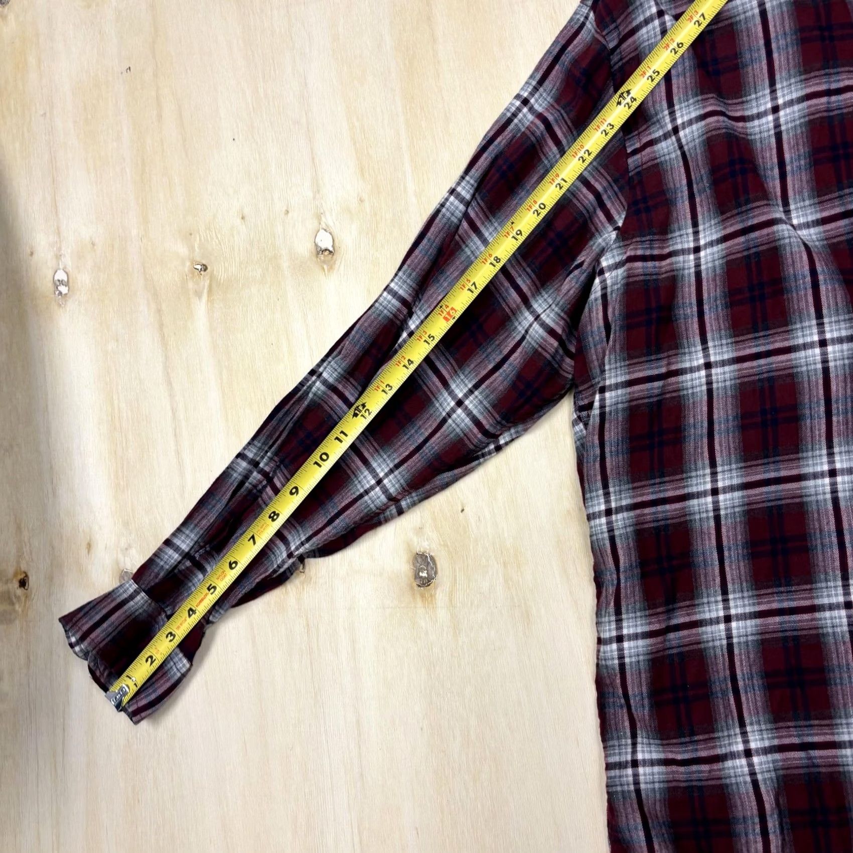Nautica Vintage Nautica Flannel Shirt Mens Large Red Gray Plaid Long Sleeve Button Up Size US L / EU 52-54 / 3 - 5 Thumbnail