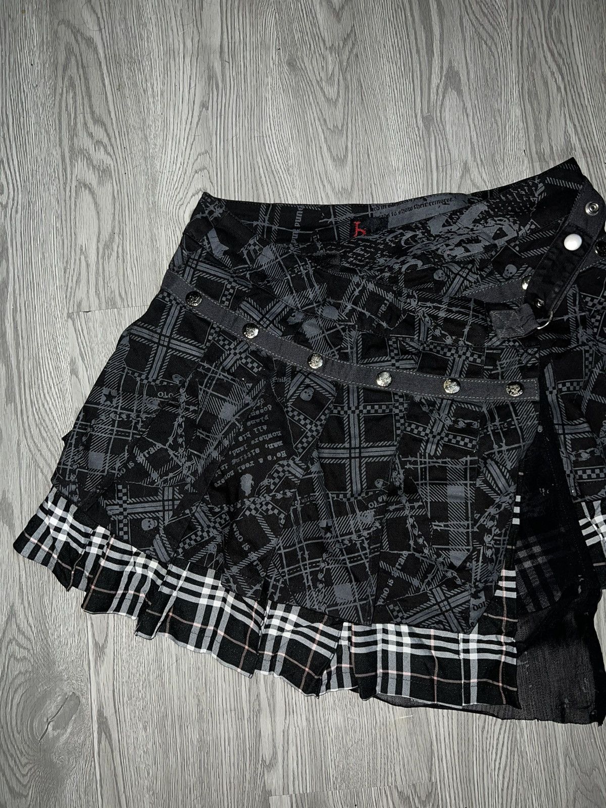 Seditionaries Rare H.ANARCHY wrapped layers skirt ☠️🩸 Size 27" / US 4 / IT 40 - 9 Thumbnail