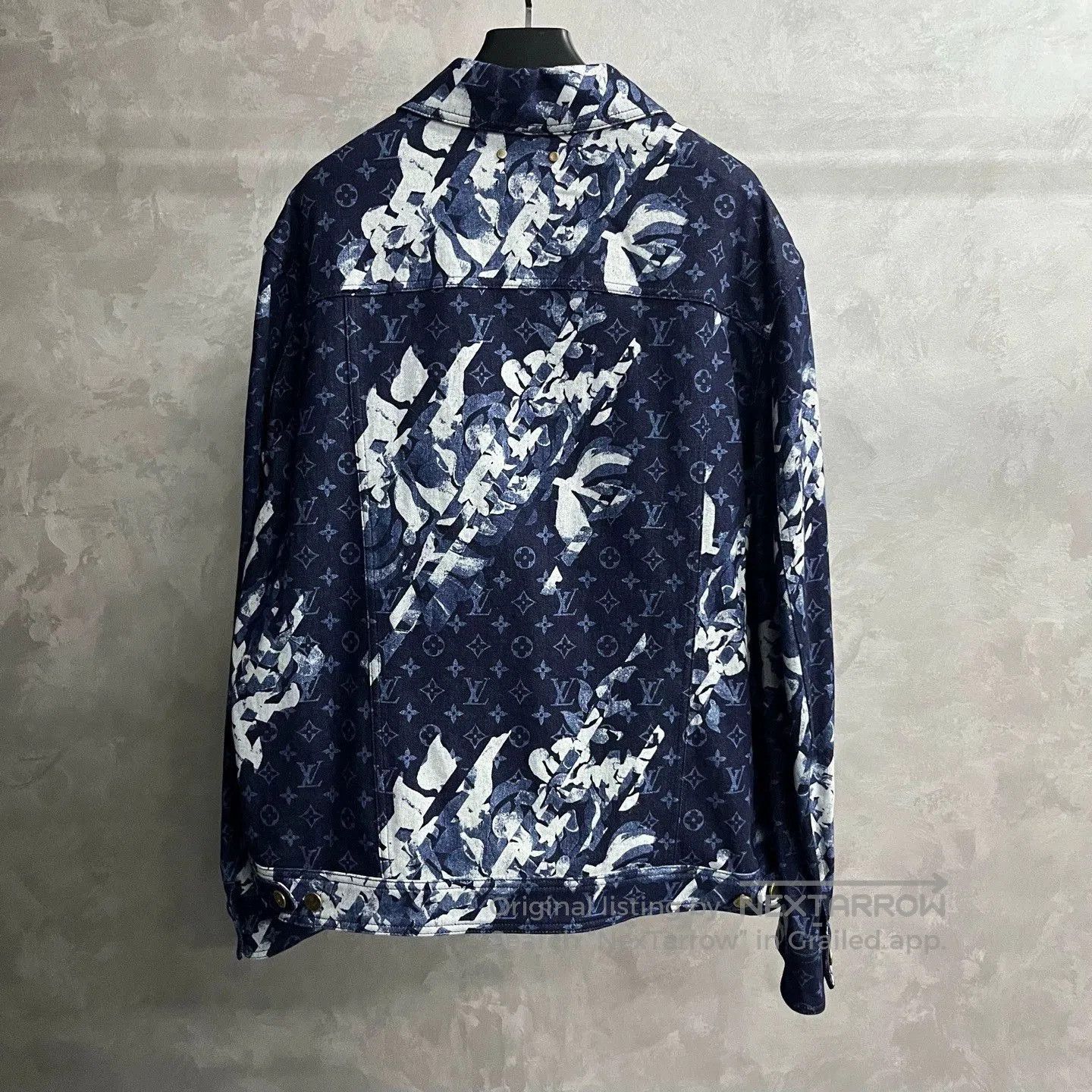 Louis Vuitton louis vuitton blue logo button-up jacket. Size US XXL / EU 58 / 5 - 5 Thumbnail