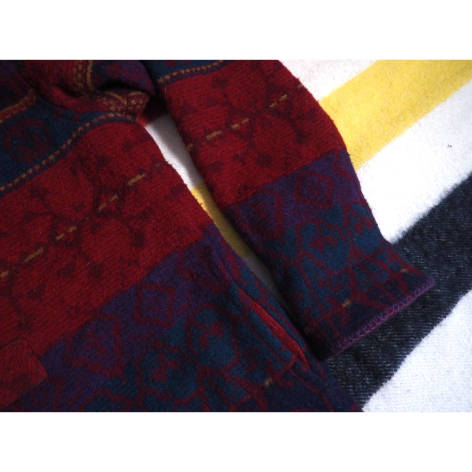 Eddie Bauer VTG Eddie Bauer Southwest Aztec Striped Wool Lined Coat Jacket Womens L Size L / US 10 / IT 46 - 7 Thumbnail