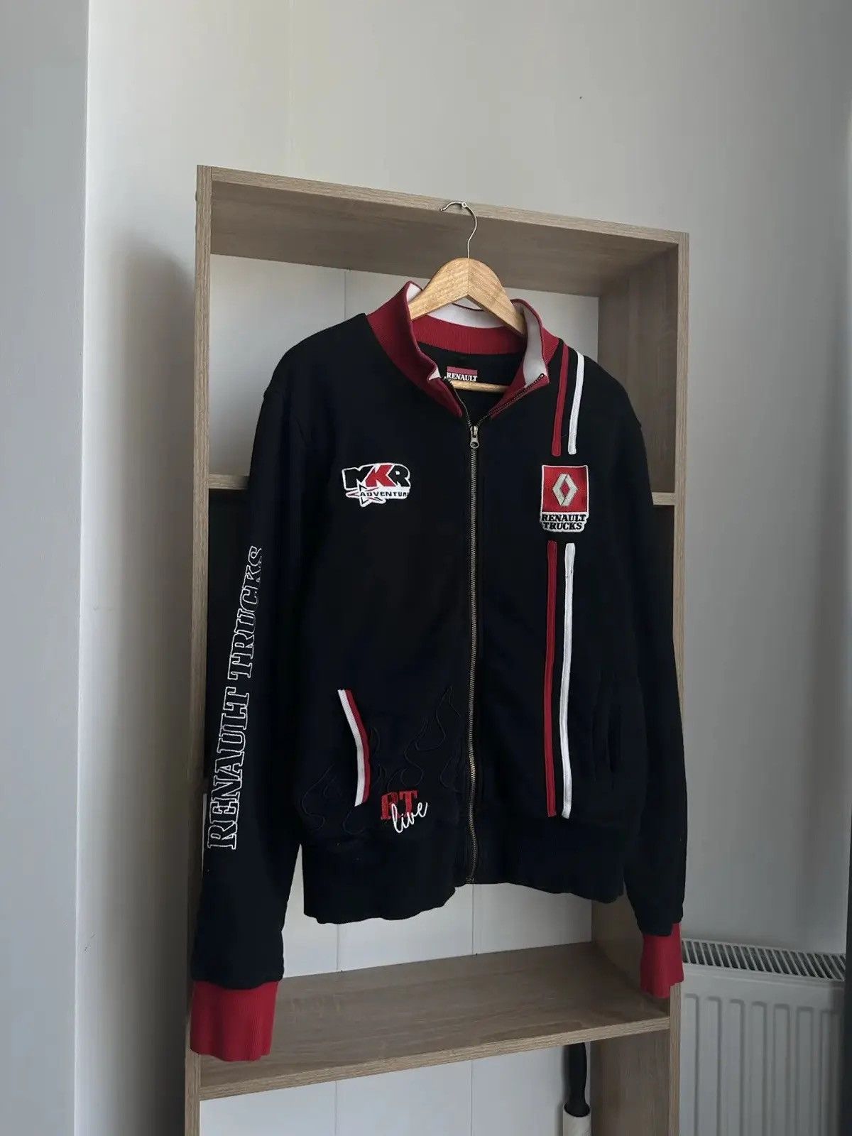 Formula 1 Vintage Renault Trucks Racing Black Zip Hoodie Size US L / EU 52-54 / 3 - 5 Thumbnail