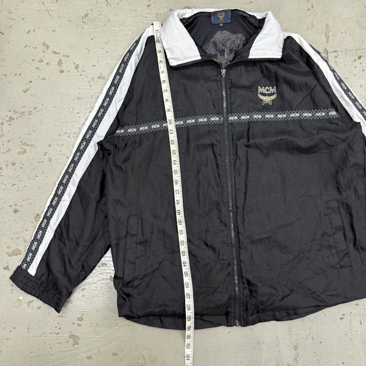 MCM Vintage Embroidery Big Logo MCM Legere Windbreaker Jacket Size US XL / EU 56 / 4 - 8 Thumbnail
