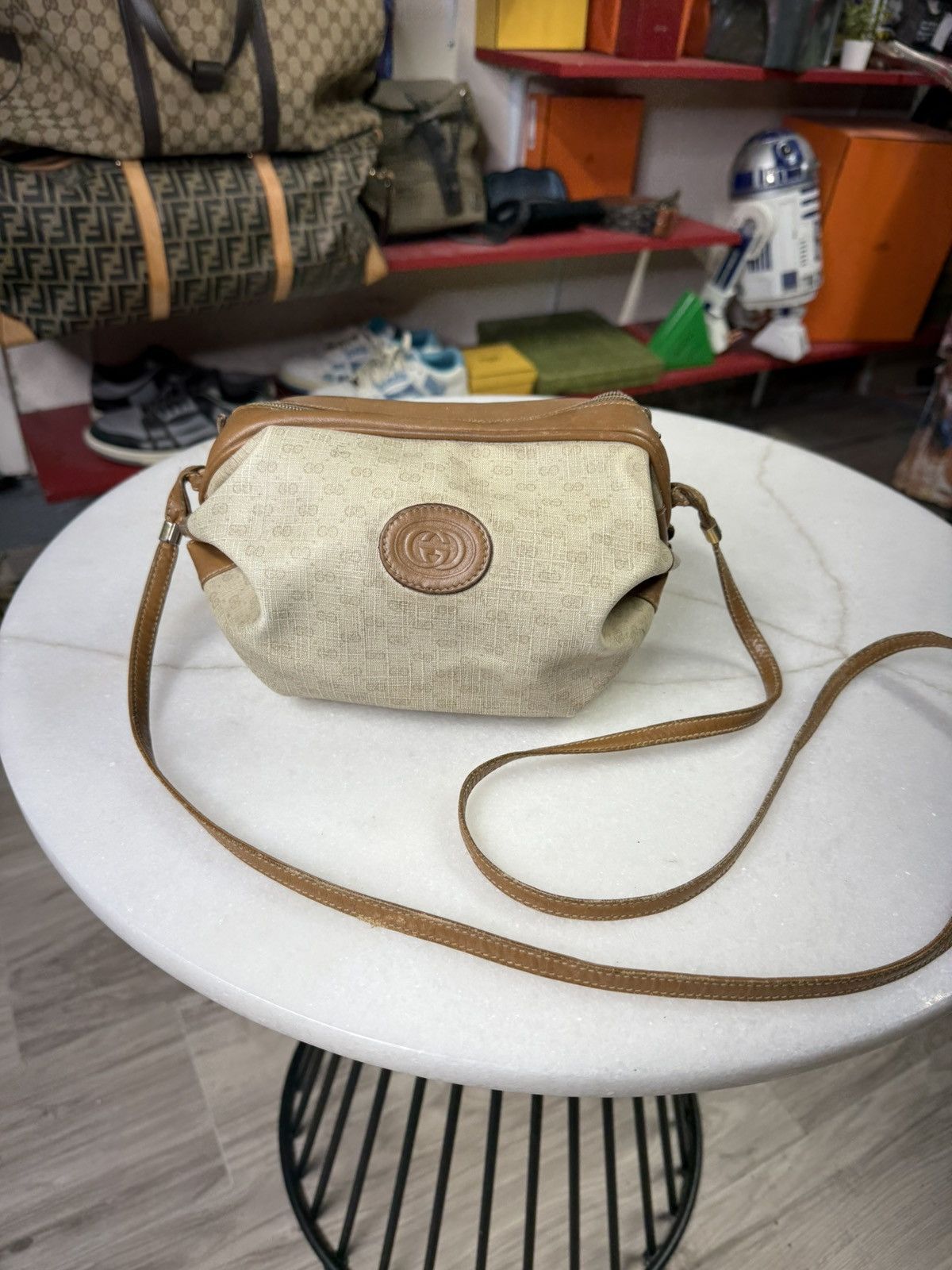 Gucci GG Monogram Crossbody Vtg Leather Sidebag Preowned