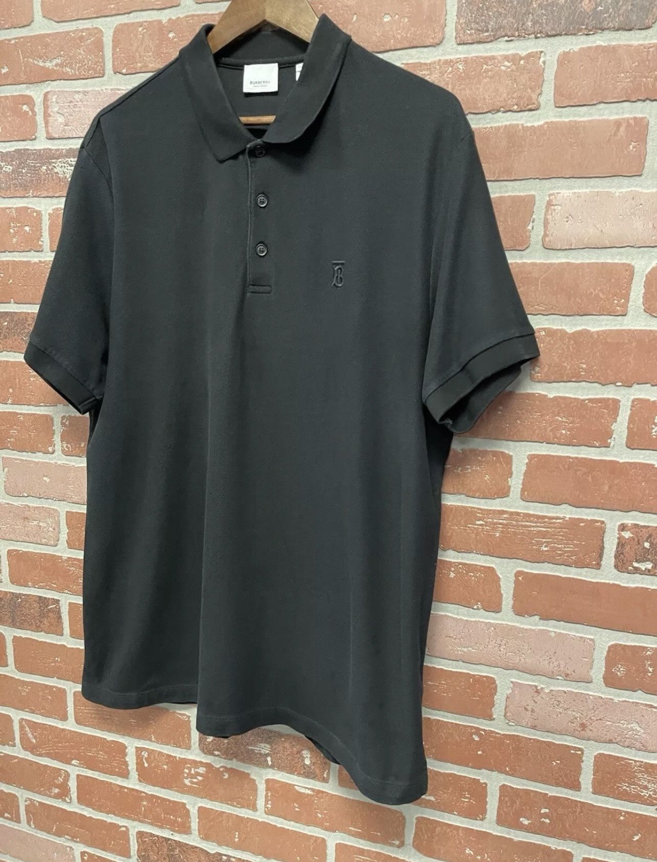Burberry Size XXL - Burberry Men’s Black Polo T-Shirt Button Collar Size US XXL / EU 58 / 5 - 3 Thumbnail