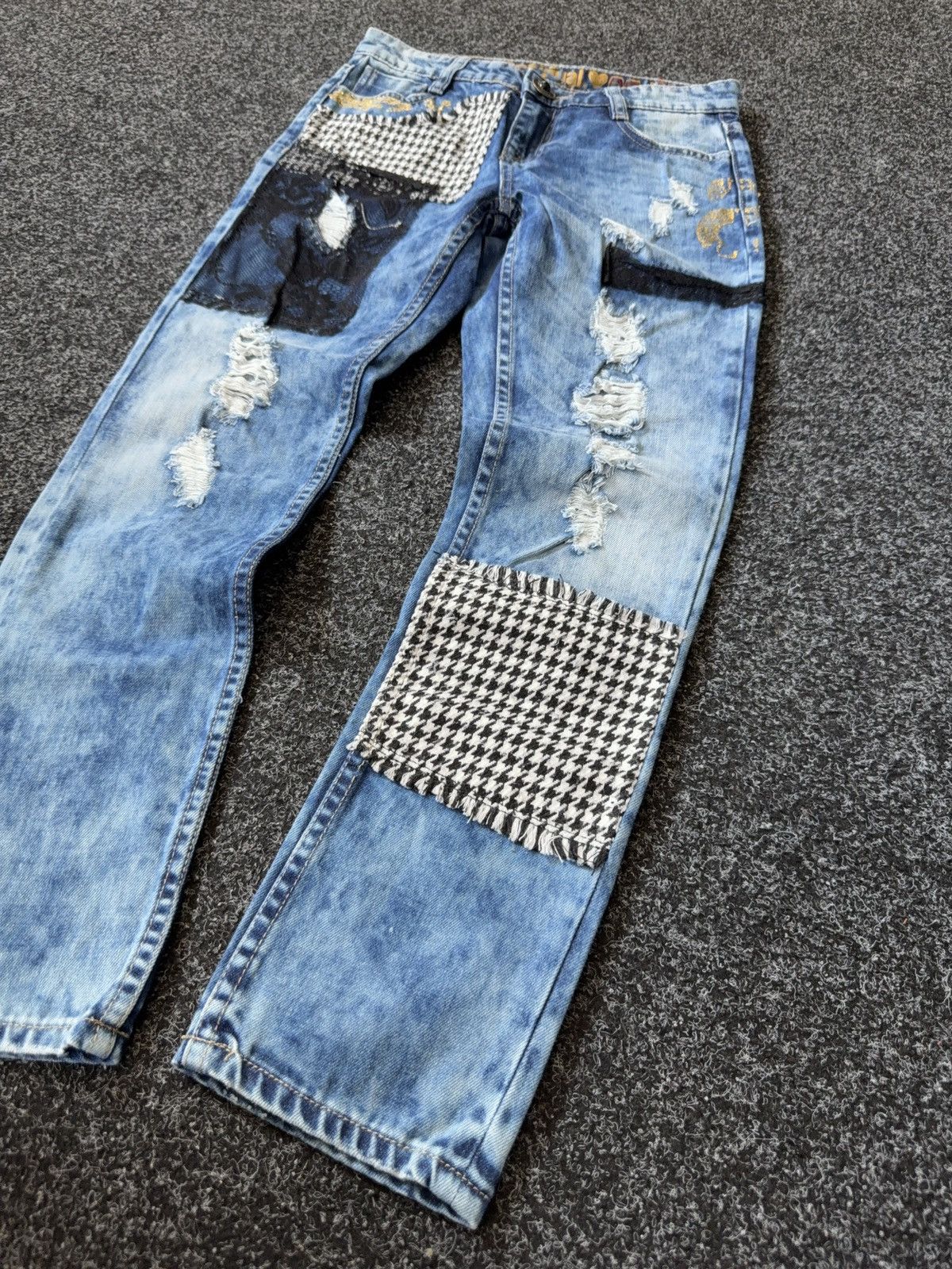 Desigual Retro 00s Vintage Desigual Patchwork Distressed Jeans Size 27" / US 4 / IT 40 - 3 Thumbnail