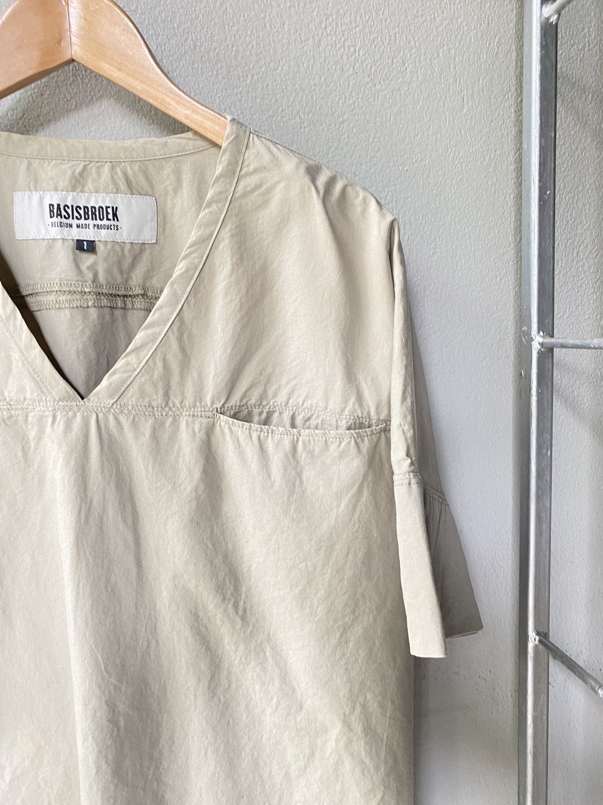 BASISBROEK Basisbroek v neck top Size M / US 6-8 / IT 42-44 - 12 Thumbnail