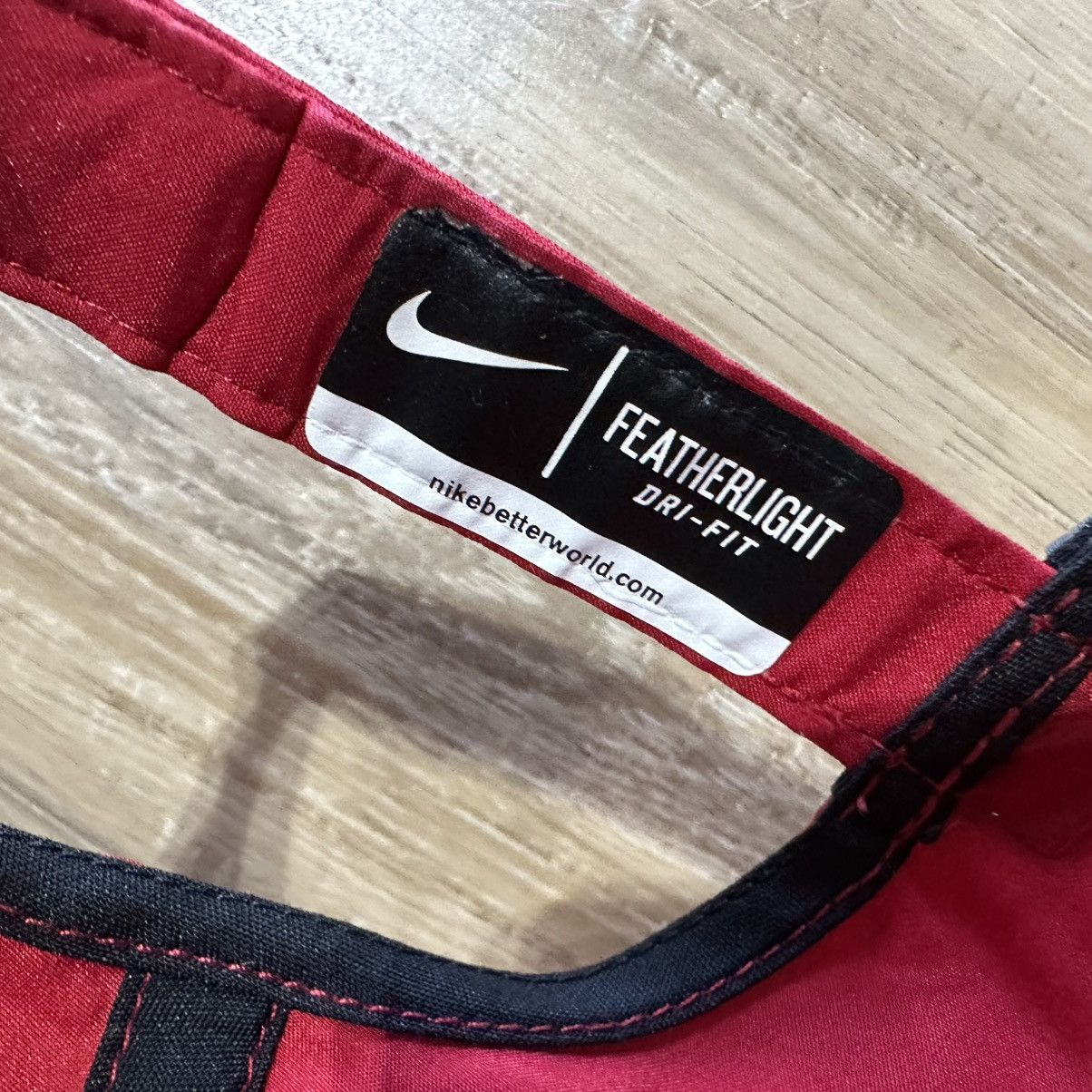 Nike Nike Featherlight Dri-Fit Strapback Adjustable Running Hat Size ONE SIZE - 5 Thumbnail