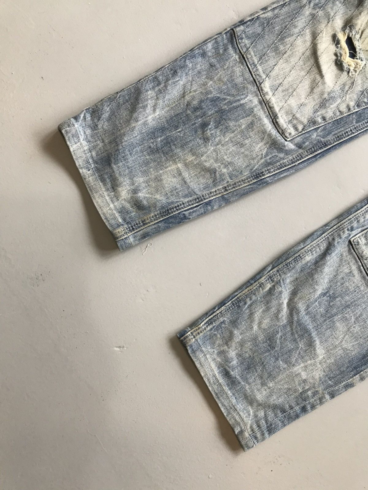 True Religion Vintage true religion zipper pockets dusty denim Size US 38 / EU 54 - 14 Thumbnail