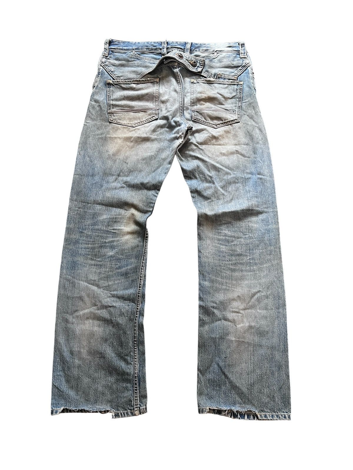 FCUK Fcuk Jeans Buckle Back Stonewash Size US 34 / EU 50 - 1 Thumbnail