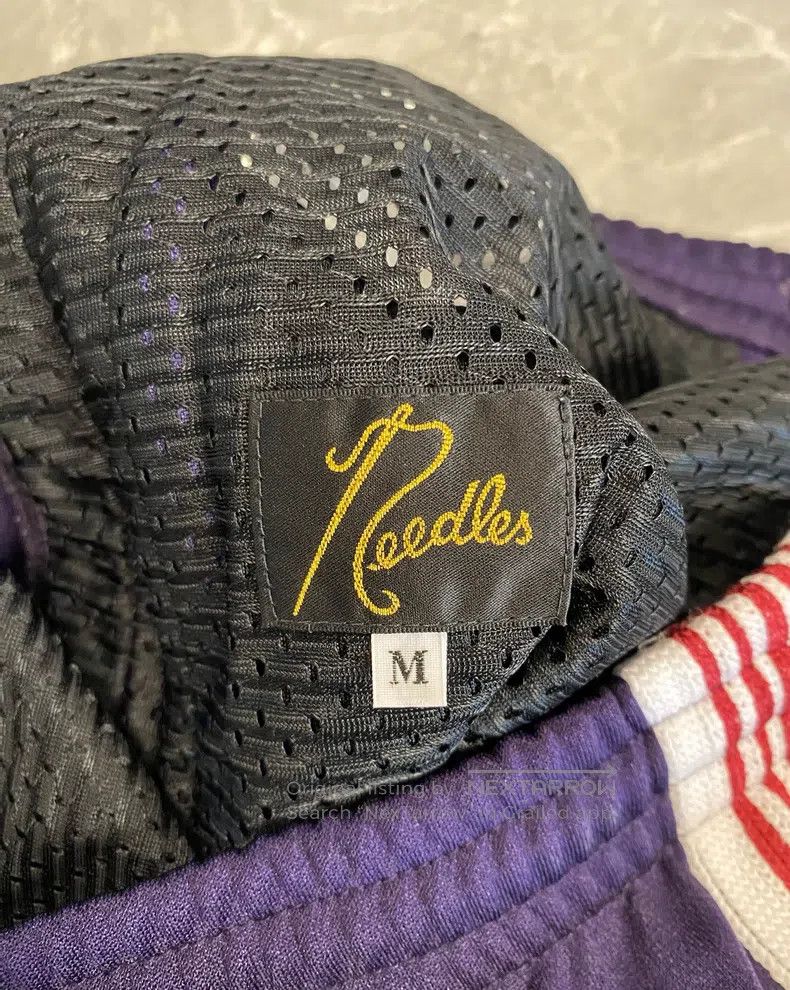 Needles Needles size M Side stripe knit narrow Size US 36 / EU 52 - 6 Thumbnail