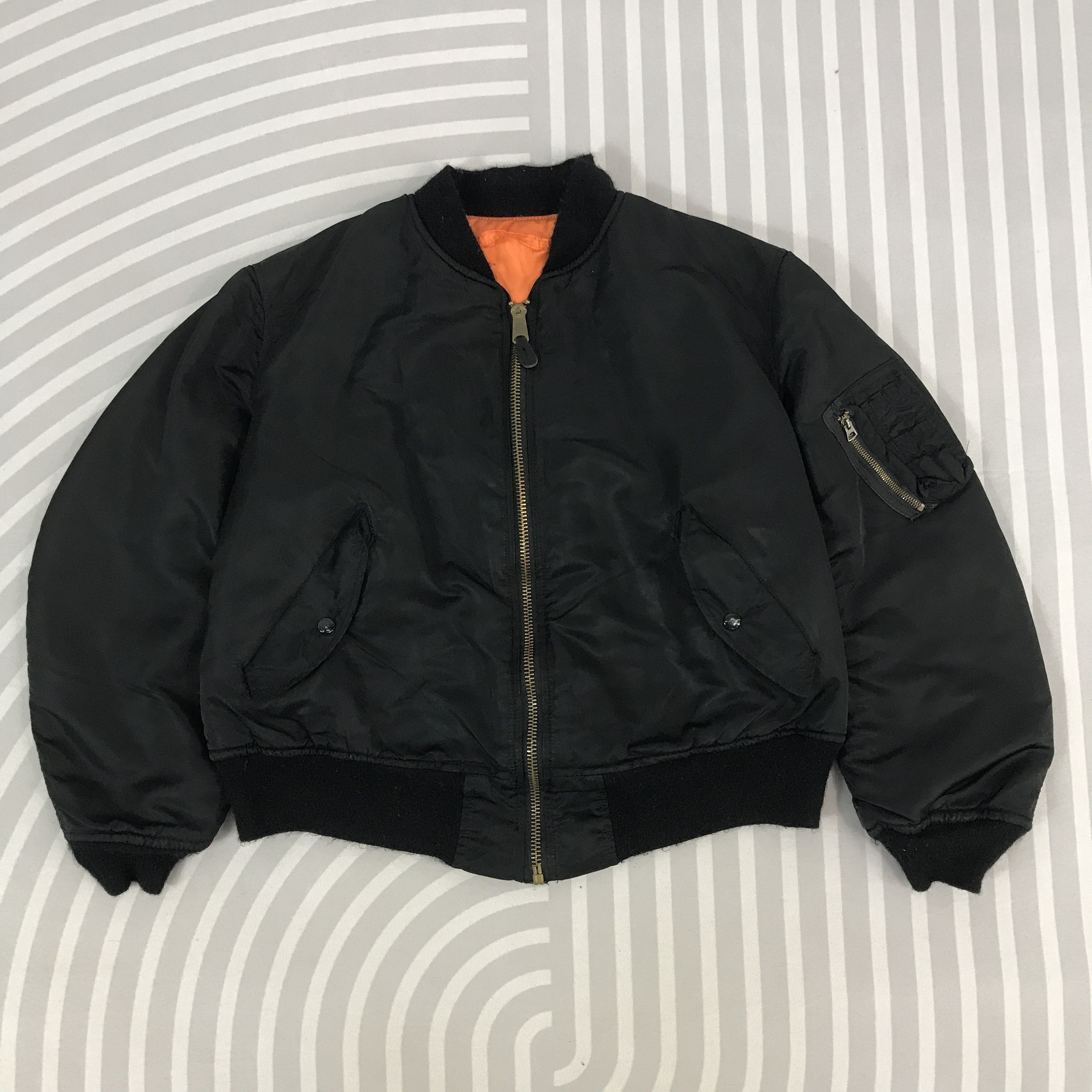 Alpha Industries Vintage Alpha Industries Bomber Black jacket Size US XL / EU 56 / 4 - 1 Thumbnail