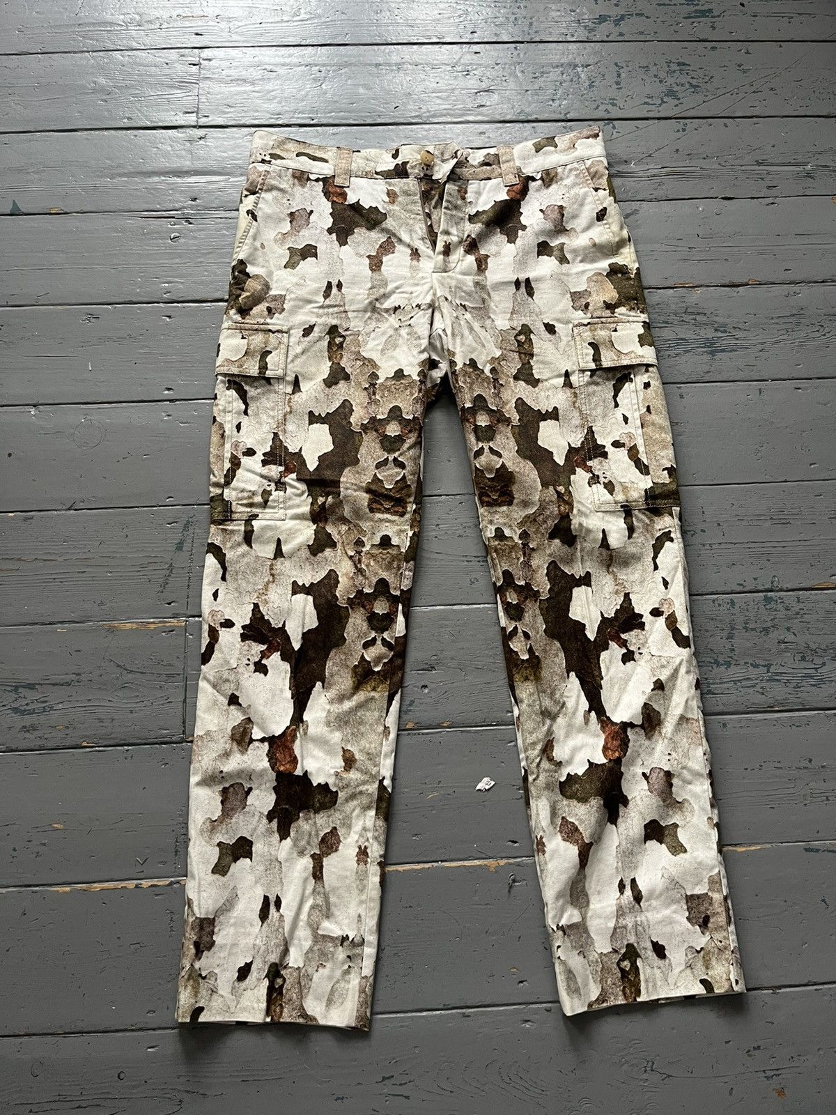Burberry Burberry Camouflage Pants Size US 34 / EU 50 - 1 Thumbnail