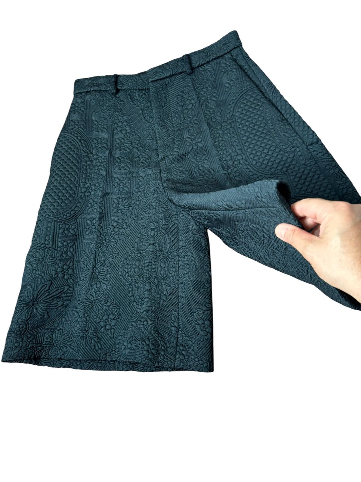 Versace Versace Black Jacquard Shorts SS24 Size US 34 / EU 50 - 2 Thumbnail