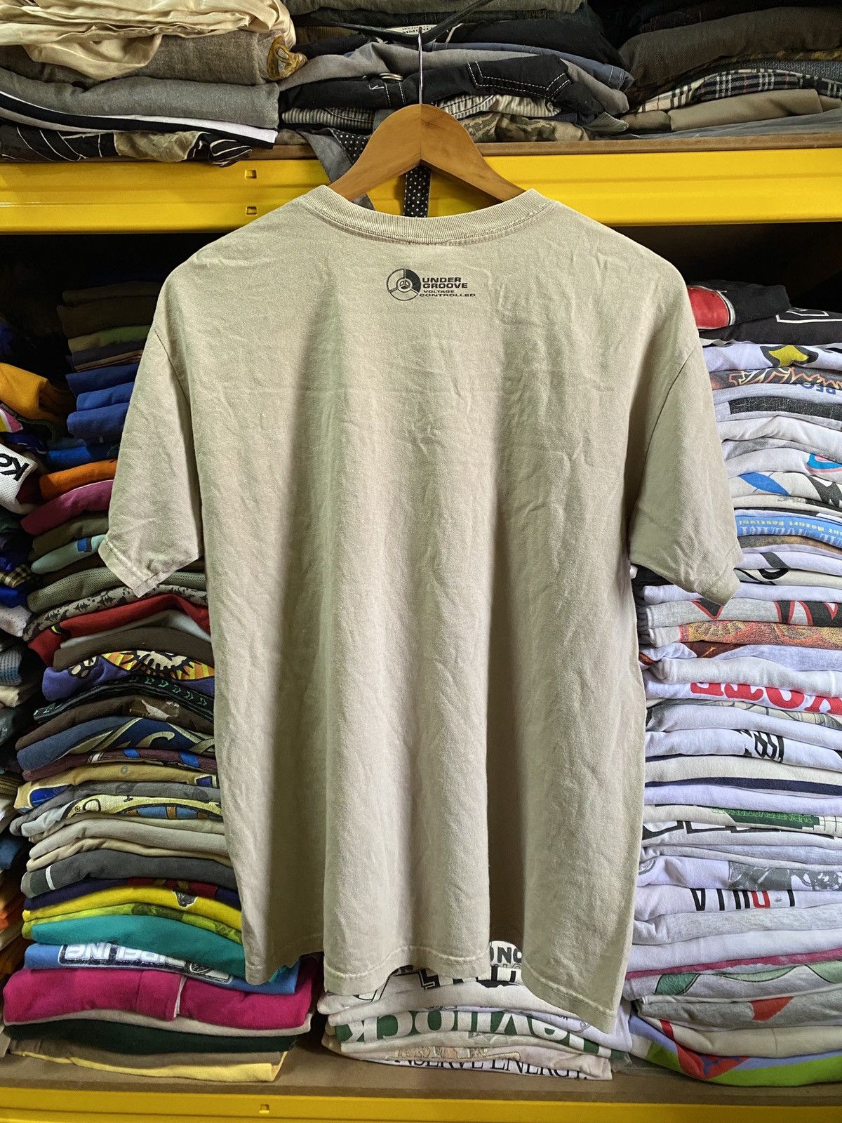 Band Tees × G59 Records × Vintage Vintage Undergroove Music Records mexico electronic music Size US M / EU 48-50 / 2 - 6 Thumbnail