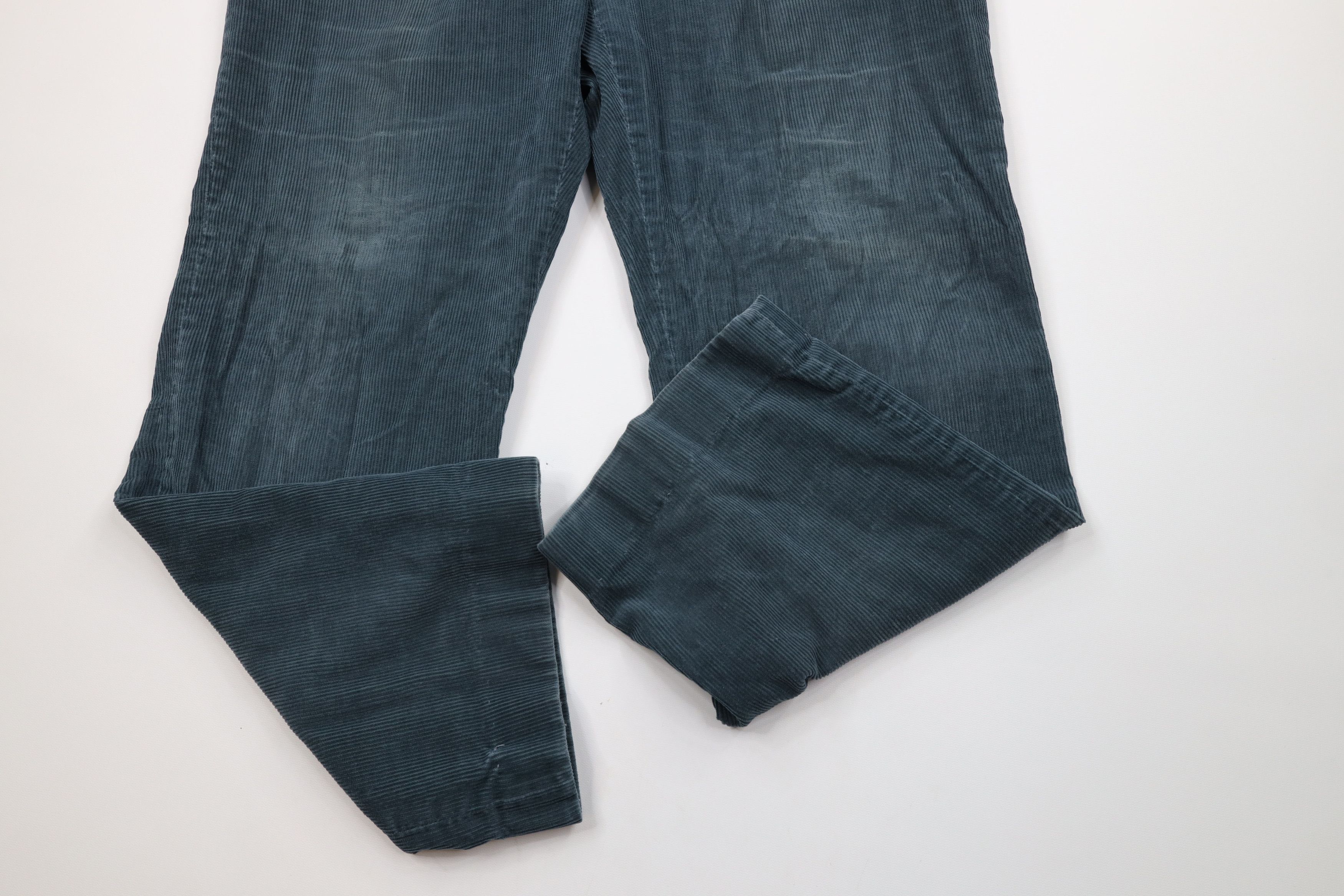Vintage Vintage 70s Streetwear Bell Bottoms Corduroy Pants Green USA Size US 38 / EU 54 - 5 Thumbnail