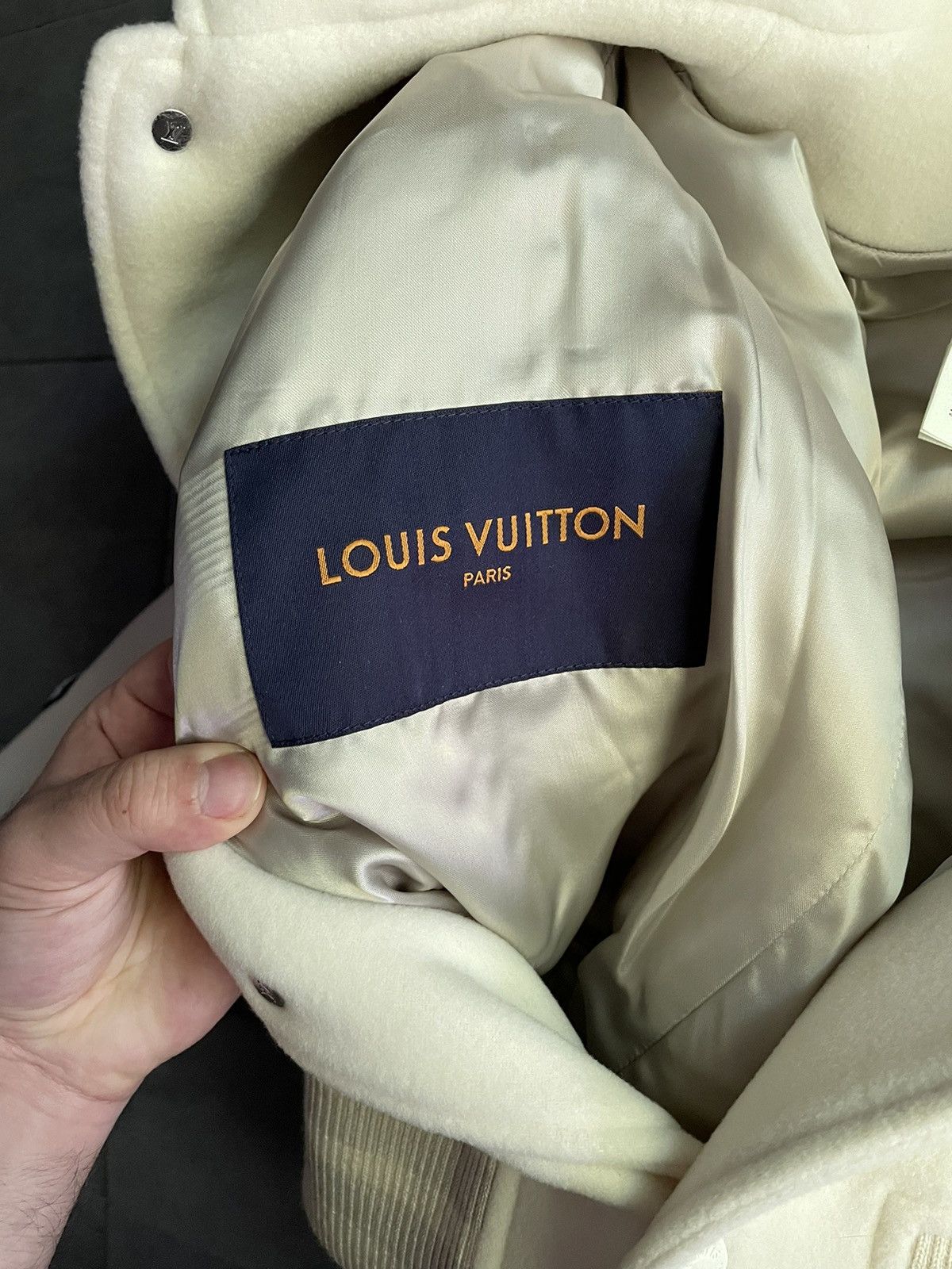 Louis Vuitton Louis Vuitton Bunny Patches Varsity Jacket Size US S / EU 44-46 / 1 - 13 Thumbnail