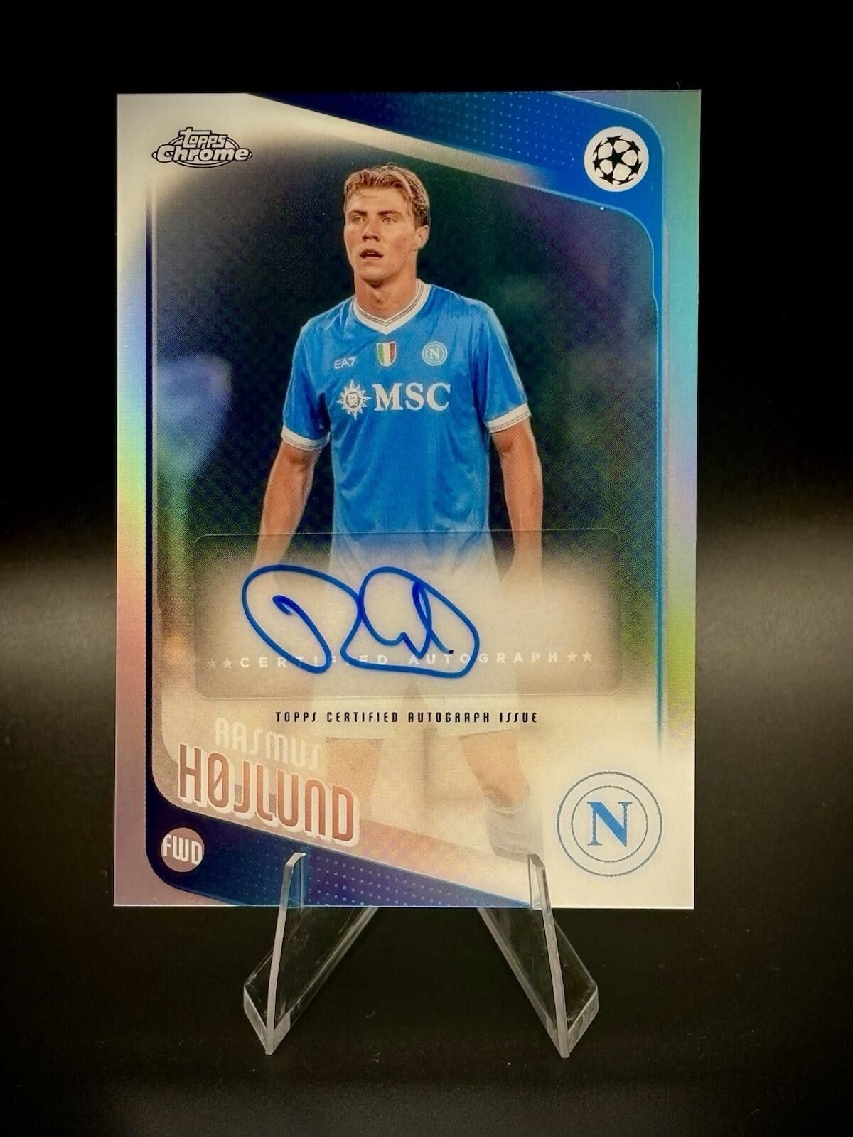Other 25-26 Topps Chrome UCC Refractor Auto Rasmus Hojlund Napoli Size ONE SIZE - 1 Thumbnail