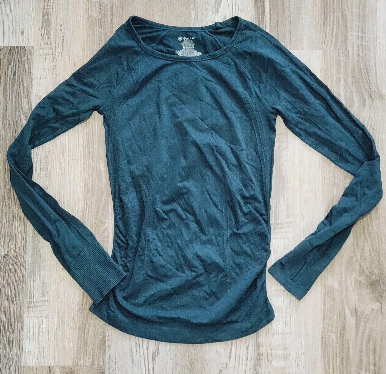 Other Gaiam Yoga Top Long Sleeve Green Extra Small Compression Size XS / US 0-2 / IT 36-38 - 1 Thumbnail