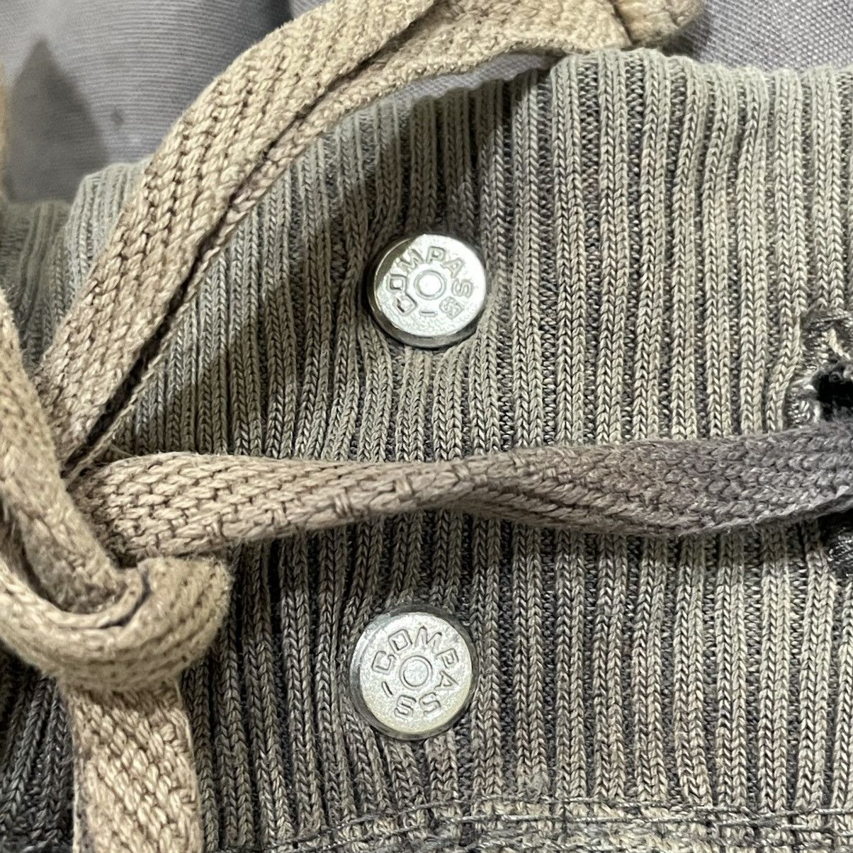 Uniqlo Vintage Uniqlo Compass Cargo Shorts Gray Size US 30 / EU 46 - 5 Thumbnail