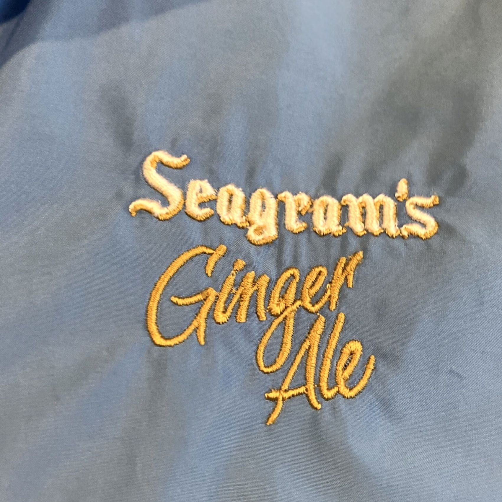 Cutter & Buck Cutter & Buck SEAGRAMS GINGER ALE Windbreaker Pullover 1/2 Zip Golf Men's XL Blue Size US XL / EU 56 / 4 - 2 Thumbnail