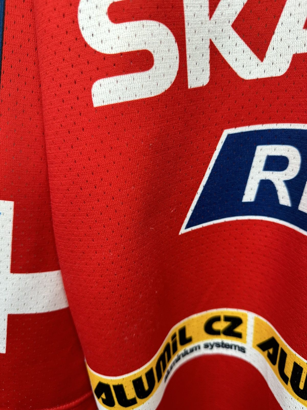 Vintage HC Slavia Praha #15 Stumpel jersey 2004-05 Hockey Men S Red Size US S / EU 44-46 / 1 - 11 Thumbnail