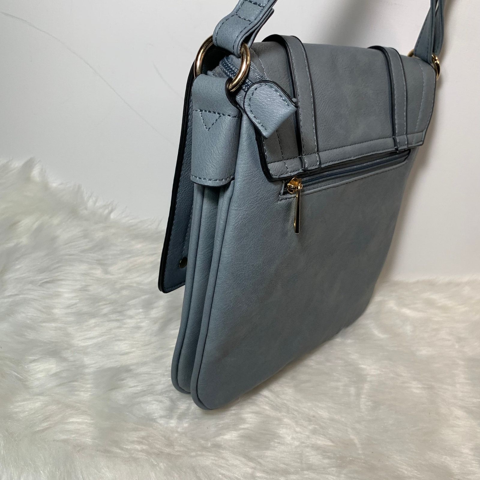 Other Women's Crossbody Blue Faux Leather Bag Size ONE SIZE - 11 Thumbnail