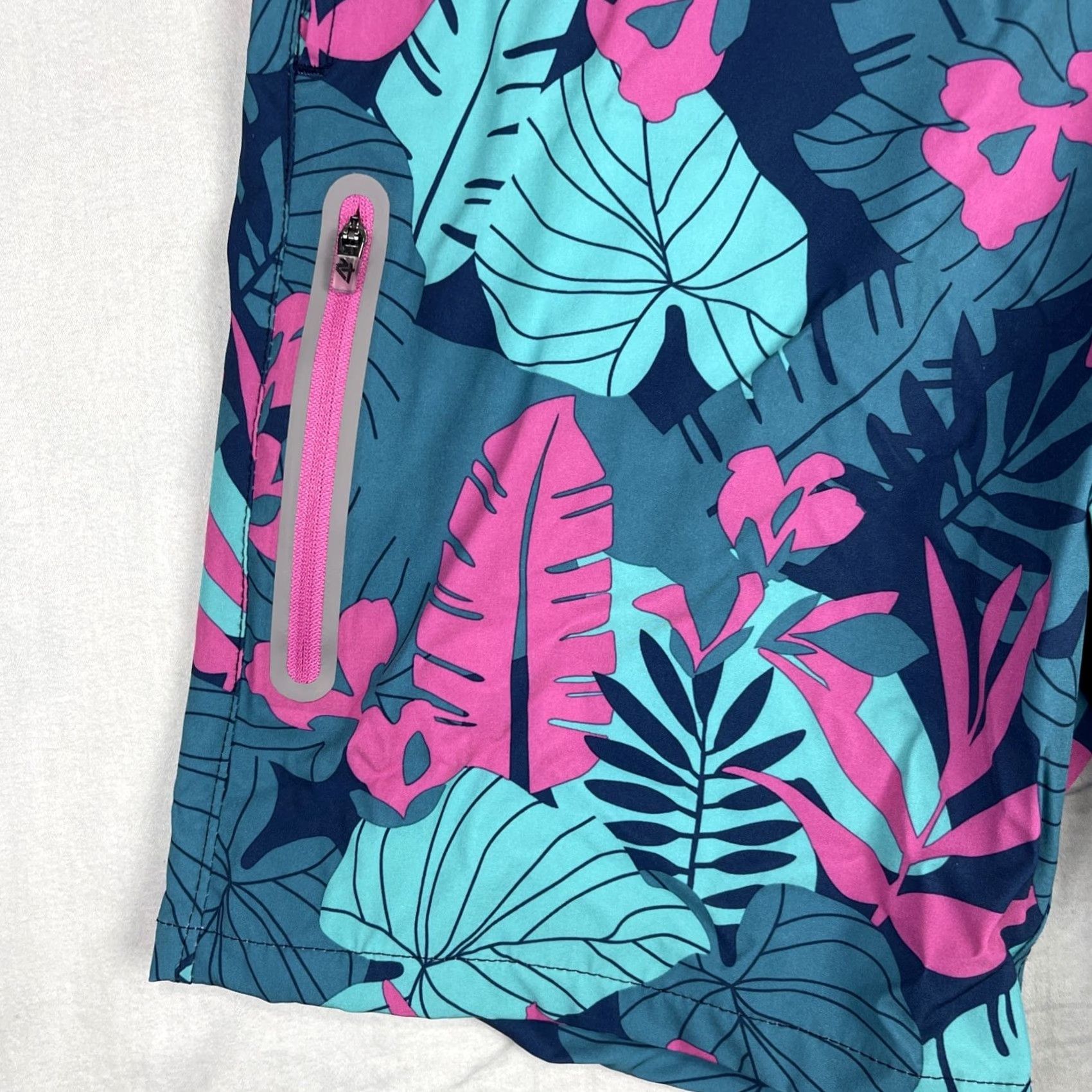 ZeroXposur Zeroxposur Shorts Mens M Blue Pink Brice Swim Trunks Board Shorts Tropical Floral Pattern Size US 31 - 3 Thumbnail