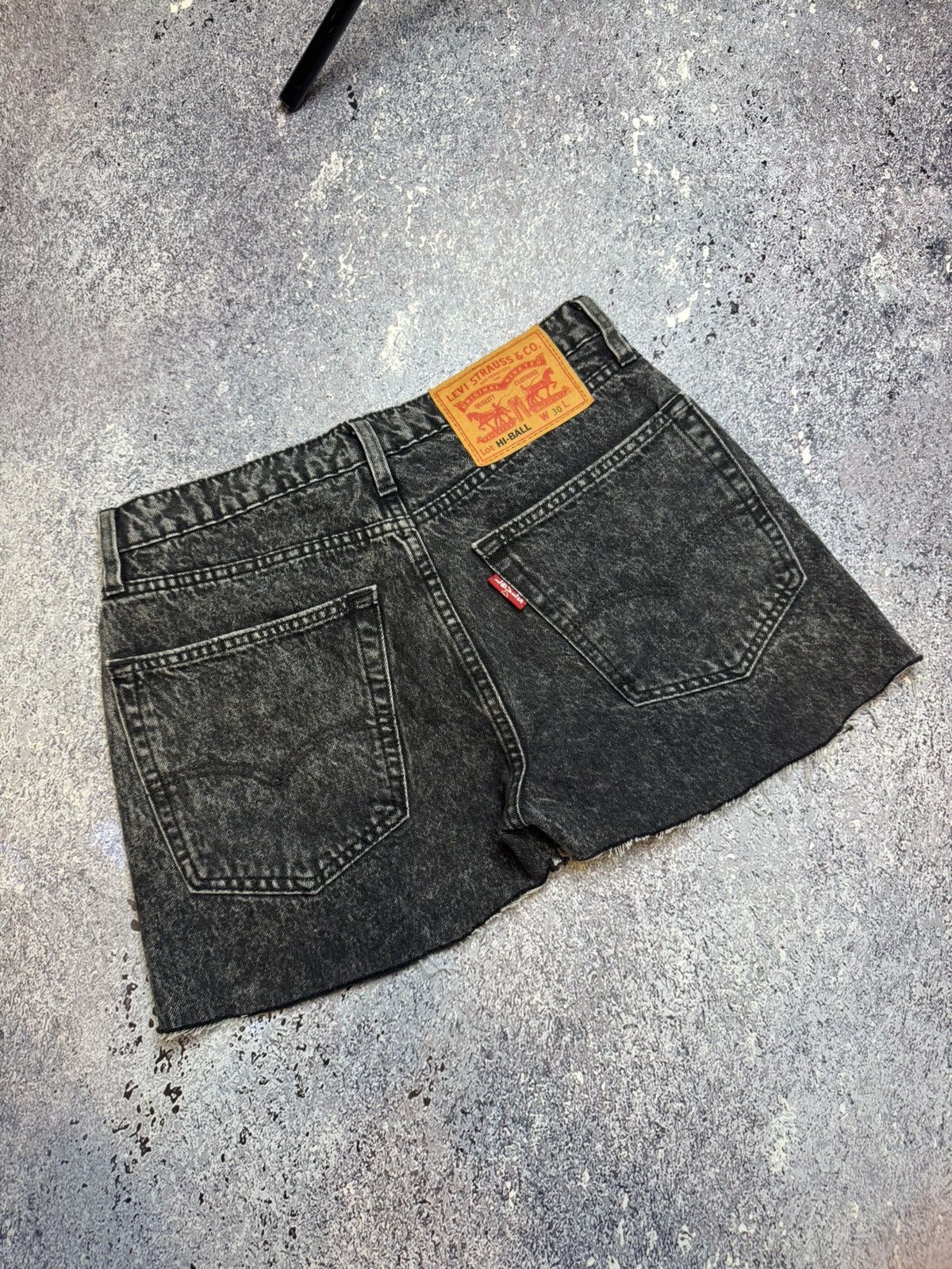 Levi's 💥CHIC LEVIS HI-BALL WMNS SHORT CUSTOM MADE Size 30" / US 8 / IT 44 - 1 Thumbnail