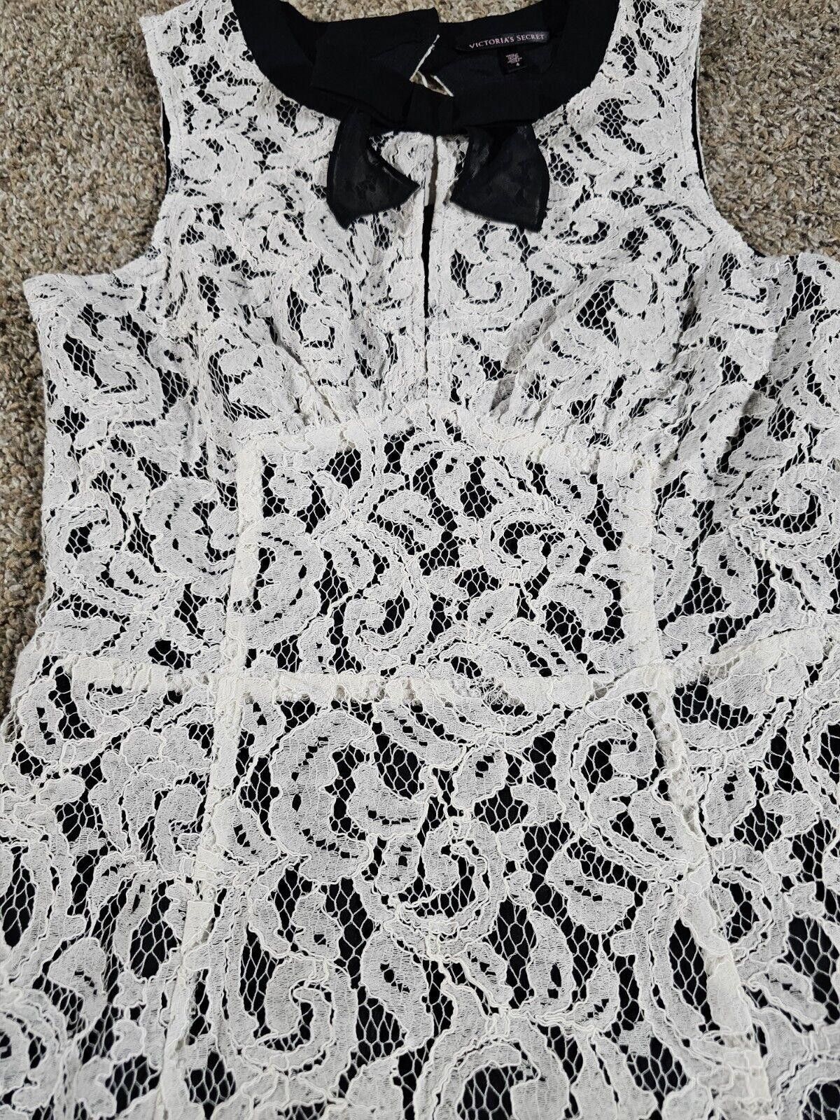 Designer Victoria's Secret Moda International Lace Dress Size 4 NWOT Size S / US 4 / IT 40 - 2 Thumbnail