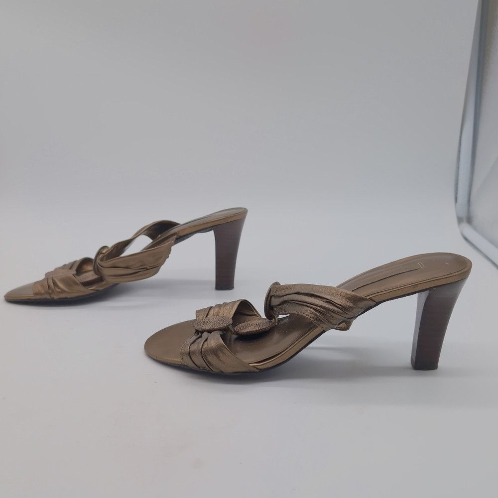 Other Bandolino Judith Gold Sz 7.5 Women's Heels Size US 7.5 / IT 37.5 - 4 Thumbnail