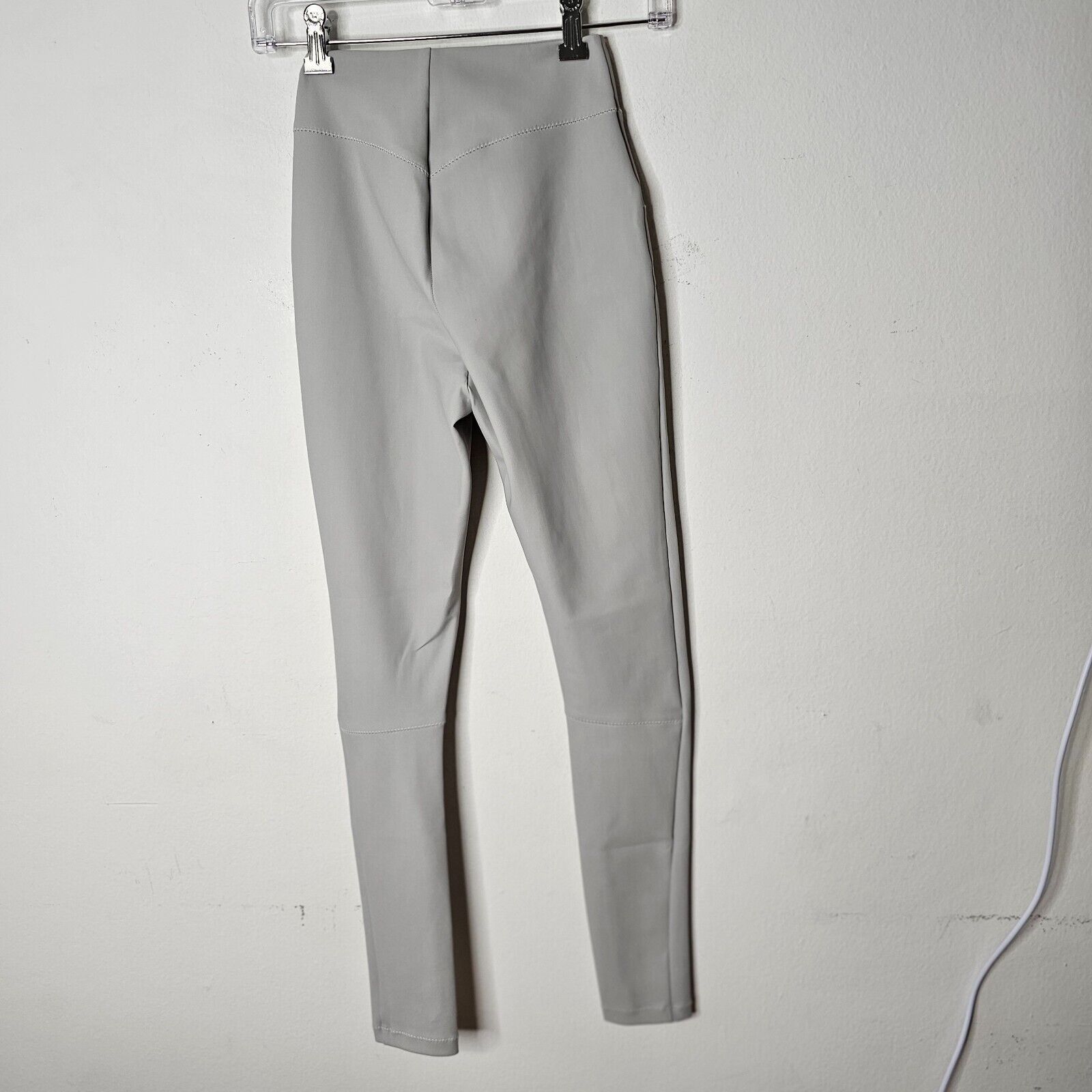 Other NWOT RARE Daisy Gray Taupe Zip-Up Front Stitch Leggings S Size 27" / US 4 / IT 40 - 4 Thumbnail