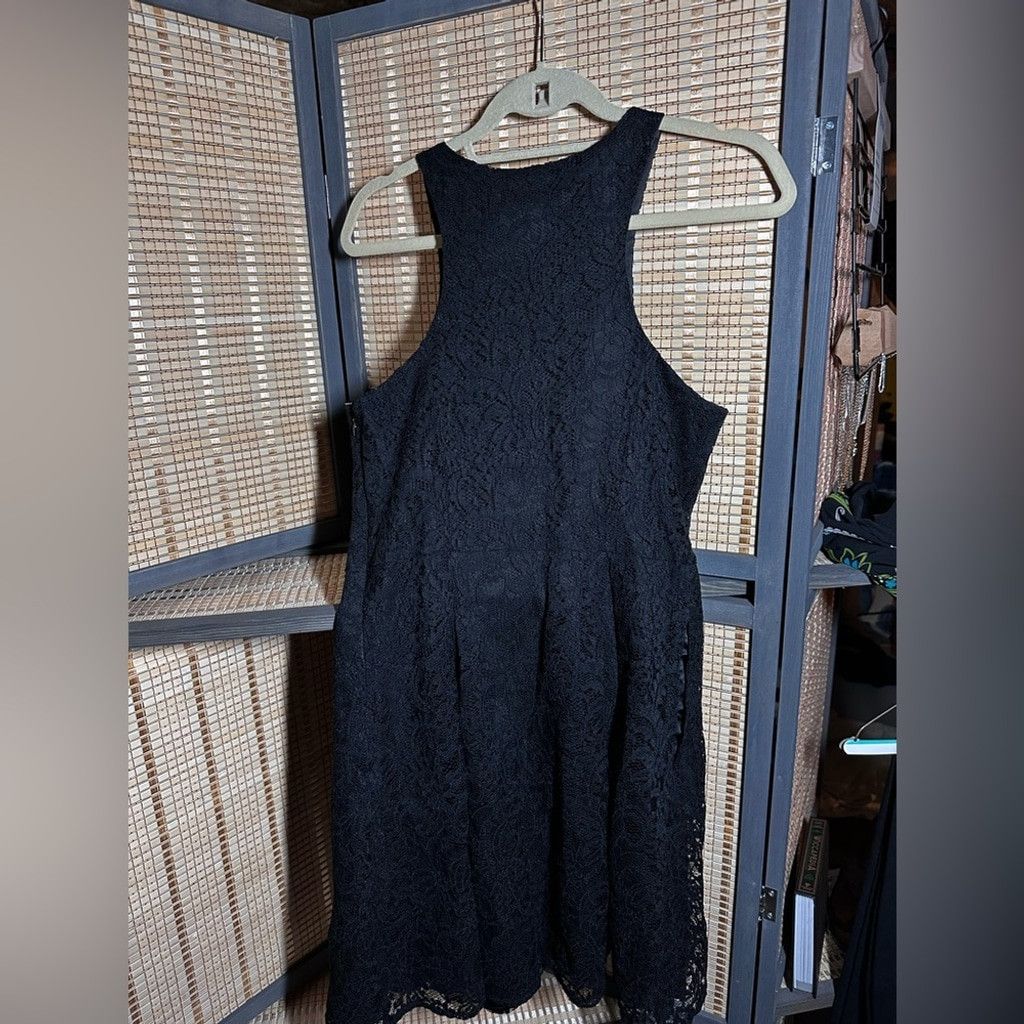 Express Express Black Lace Cut-out High Neck Dress (LBD) Size M / US 6-8 / IT 42-44 - 2 Thumbnail